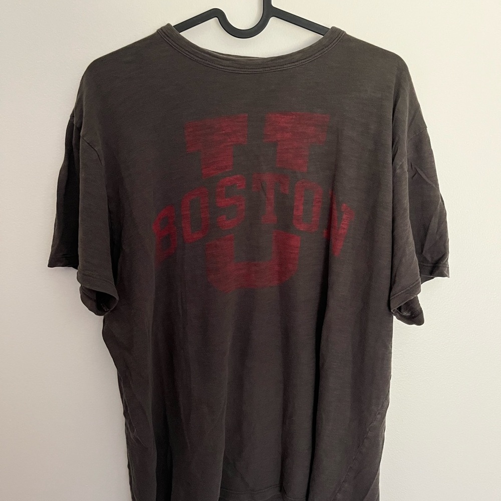 47 Brand Boston University Graphic Tee - Dark Gray and Red